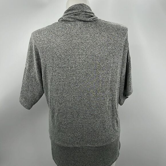 Natori cowl neckline with drawstring short sleeve top - Picture 4 of 4